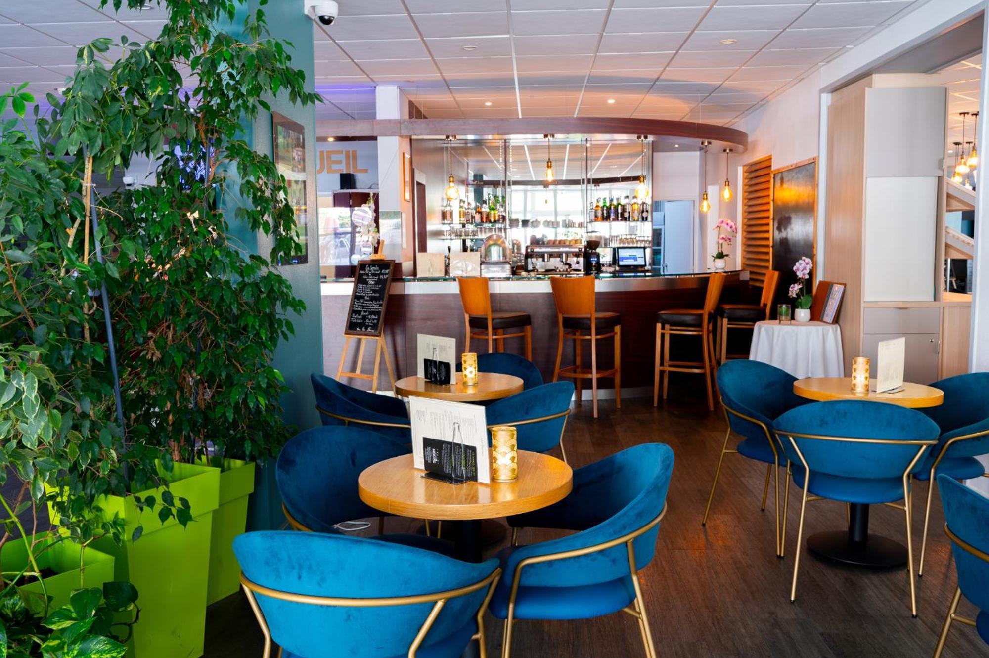 Hotel Hôtel&restaurant Des Remparts Rochefort-sur-Mer